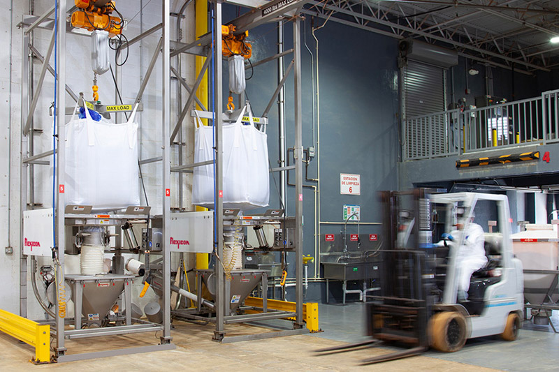 Bulk Bag Conditioners & Chemical Powder Handling Bulk Bag Conditioners & Chemical Powder Handling